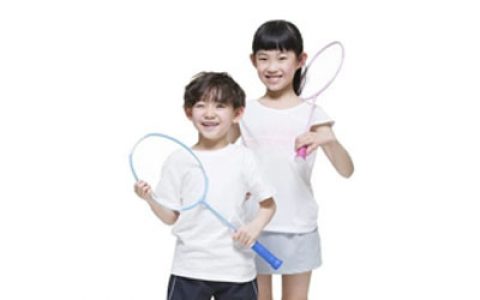 少儿学习羽毛球的最佳年龄